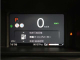 7インチの液晶メーターで、速度表示やHonda SENSING作動表示などを、分かりやすく表示 見やすさを追求したメーターです。
