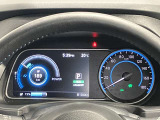 【メーター】電気自動車ならではのスピードメーターなどはデジタル&カラフルなのでとても見やすくなっています♪