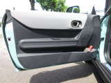専門教育を受けた営業スタッフがお車選びからご購入後のケアまで丁寧にサポート。ご希望条件にぴったりの一台をご提案します。