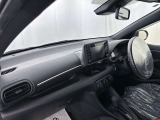 コンパクトカーならではの小回りの良さで、街乗りでもスイスイと!運転しやすいお車です。