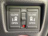 【パワースライドドア】スマートキーや運転席のスイッチでスライドドアの開閉が可能♪電動だから力を入れてドアを開ける必要が無く、小さいお子様でも、重い荷物を持っている時もラクに開け閉めできます♪