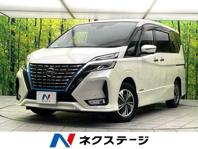 セレナ 1.2 e-POWER ハイウェイスターV 