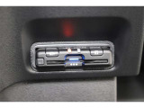 スッキリ装着されたビルトインタイプのETC!高速道路走行の料金所をノンストップで通過できます。※ ETCカードのお申し込みも当社にお任せ下さい!