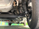 お車を安心してお乗りいただく為には、足回りの定期点検が欠かせません。サービスサポート(有償保証)では無料点検もご提供しており、安心のカーライフをお過ごしいただけるサポート体制が整っています。