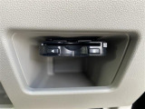 当店のお車をご覧いただきましてありがとうございます。お車についてのご質問やお見積りのご依頼、ご購入にあたってのご相談などは無料電話(0078-6002-312860)にお気軽にお問い合わせ下さい!