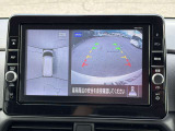 【アラウンドビューモニター】駐車時にまるで空から自分の車を見ているかのような映像を映し出して、安全に確認できる機能です!接触の危険が迫れば、表示や警告音で知らせてくれます!難しい駐車も楽々です!
