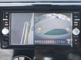 アラウンドビュ-モニタ-はクルマの真上から見ているかのような映像によって、周囲の状況を知ることで、駐車を容易に行うための支援技術です。