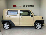 車両右側面からの写真になります。車をご覧になりたい時はお気軽に最寄りの店舗へご相談下さい。