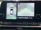 【アラウンドビューモニター】車を上から見下ろしているかのような映像で周囲の状況がひと目で確認、狭い駐車場に駐車するときも安心です♪♪障害物などがあると警告音がなりますので安心して駐車が出来ます★