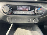 フルオートエアコン 温度設定をすれば自宅のエアコンのように車内の温度をコントロール