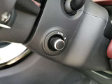シートメモリーと合わせて使用すると複数人運転する場合は、お好きなポジションを記憶する事ができます。細かな調節も可能なため、ストレスなく運転が出来ます。