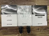 車両取扱説明書・ナビゲーション説明書・整備点検記録簿が揃っております。