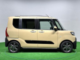 ドアは約90度に開くので荷物も積み込みやすく、乗り降りもしやすい♪ アウトドアで楽しく快適に過ごせる工夫がいっぱいです♪♪