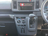 愛車のコーティングなども行っております。毎年100件以上の施工実績がありますので、ご安心してお頼みください。