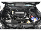 1.8L直噴ターボを搭載。力強い加速性能と扱いやすさを兼ね備えた走りをお楽しみいただけます。