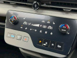 オートエアコンで温度を設定するだけで快適な車内環境を維持することができます!