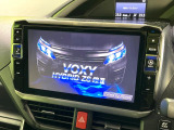 【BIG-Xナビ】人気の大画面BIG-Xナビを装備。専用設計で車内の雰囲気にマッチ!ナビ利用時のマップ表示は見やすく、テレビやDVDは臨場感がアップ!いつものドライブがグッと楽しくなります♪