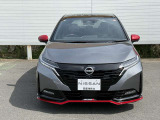 お車でお越しの際は、【東名・厚木IC】【圏央道・厚木南IC】より、R129を平塚方向へまっすぐ3〜4km(約10分程)です。
