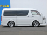 FLEXグループは「すべての人に愛車を」をコンセプトに車種別に全国展開中!愛車と一緒に、ライフスタイルを充実させてもらいたいという思いで、ランクル仙台泉店では皆様のご要望になんでもお応えします♪