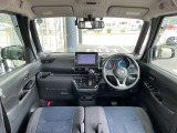 広々とした見晴らし角度を確保☆信号や標識の視認性が向上し、安全運転に貢献☆