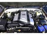 4700cc V8ガソリンエンジン ハイパワーで快適♪