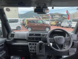 視界良好で運転も楽しくなりますね♪