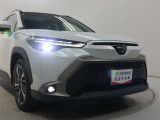 高輝度で点灯速度が速く、しかも消費電力の少ないLEDヘッドライトが装備されています!LEDの明るい光が走行中の視界の確保をサポートして、夜のドライブがより楽しく安全に運転できます♪