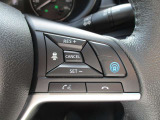 プロパイロット、高速道路でのドライバーの負担を軽減し、アクセル、ブレーキ、ハンドルの操作をクルマがアシスト。長距離移動のドライバーの疲労が軽減されます。快適な高速ドライブが楽しめます。