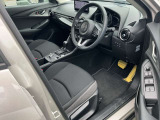 運転席への進入目線はこんな感じです!