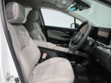 ノートオーラ 1.2 G FOUR レザーエディション 4WD 