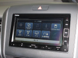 ナビゲーションは純正メモリーナビ(VXM-224VFi)を装着しております。AM、FM、CD、DVD再生、Bluetooth、音楽録音再生、フルセグTVがご使用いただけます。