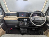 とっても視界が広くて、女性も運転しやすいですよ!!!