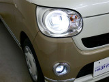 LEDヘッドライトです。デザイン性がよくとても明るいので、夜間の走行や悪天候でも安心です。しかも長寿命!