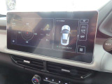 10.25インチタッチスクリーン。スマートフォンとの接続によりApple CarPlayやAndroid Autoをご利用いただけます。
