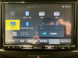 【8インチナビ】TV CD/DVD再生やBluetoothオーディオなど多彩なメディアに対応したメモリーナビを装備しています。