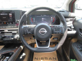 清潔で広々した座席です!是非、現車を見て体感してみてください。