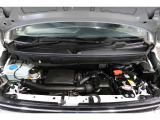 Hondaの技術が詰まったエンジンルーム☆☆☆エンジンルーム室内ともにルームクリーニング済みで清潔です◎快適なドライブをお楽しみください♪♪