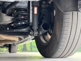 お車を安心してお乗りいただく為には、足回りの定期点検が欠かせません。サービスサポート(有償保証)では無料点検もご提供しており、安心のカーライフをお過ごしいただけるサポート体制が整っています。
