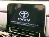 【10.5インチ ディスプレイオーディオ】大画面のディスプレイはAppleCarPlayやAndroidAutoが利用可能。大きな画面でスマホナビアプリ等が利用いただけます♪