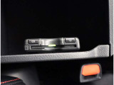 ETC車載器付きです。高速道路の料金所もスムーズに通過できます。