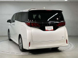 その他にも各種保険、お車の買取(T-UP)、JAF、TSカード、携帯電話などの取扱いをしております。詳しくはスタッフにお尋ねください。