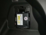 【車載工具】タイヤ交換には必需品ですね!万が一に役立つ工具です。緊急時に備え、使い方をしっかり覚えておきましょう。