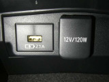 【充電用USB端子】デバイスの充電に便利です。※実際の接続端子は写真で確認or店舗までご気軽にお問合せください♪