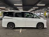 このお車は当店に展示はしておりません。ご希望の店舗(弊社U-Car取り扱い22店舗)へ直接配送しご商談の流れになります。ご成約が必須ではありませんのでお気軽にお問い合わせ下さい。