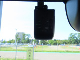 事故の際は第三者の目で客観的な証拠が残るドライブレコーダー付です!