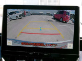 バックモニター付きですので、日常の駐車はもちろん、人や障害物などを映像で確認できるので安心です!(補助装置になりますので、目視でもご確認ください)