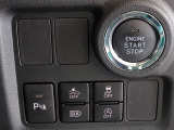 スマートアシストを搭載したサポカーS車です。