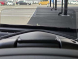 アクティブドライビングディスプレイ付き、スピードやナビの情報が表示されます。運転者の視線を大きく外す事が無く確認できるので安全運転に役立ちます★☆★☆