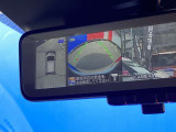 スマートルームミラーです。後部座席に人が座っていても後方を確認できます。