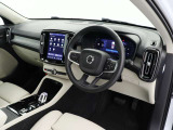 XC40 ウルトラ B4 AWD 4WD 